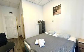 Aradi Rooms With Private Bathroom In The City Centre