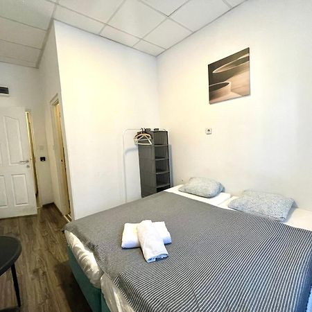 Aradi Rooms With Private Bathroom In The City Centre Budapešť Exteriér fotografie