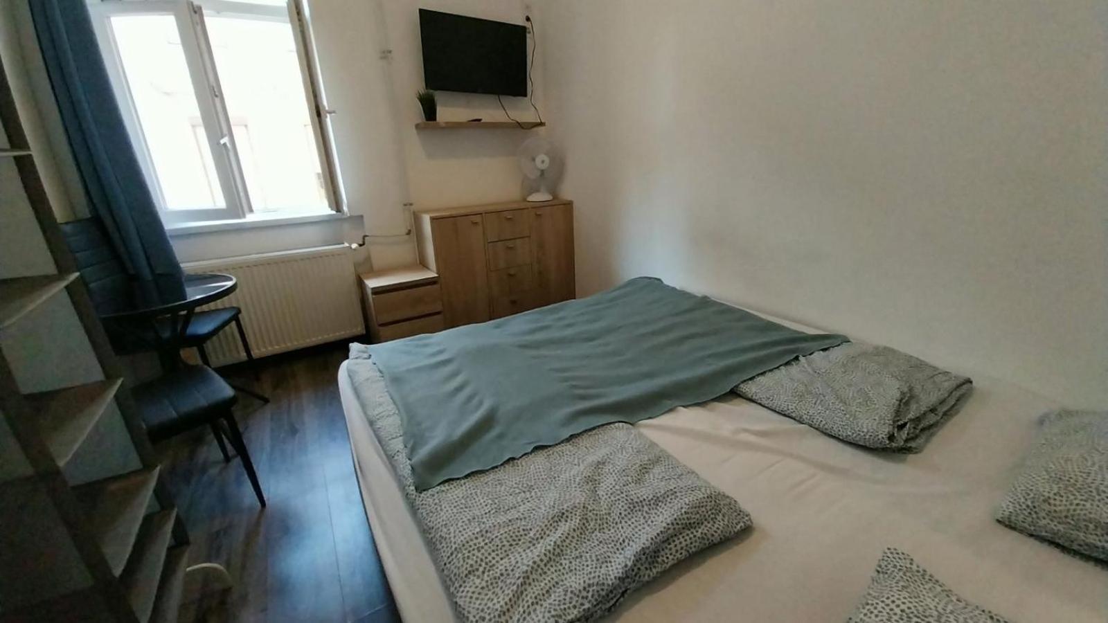 Aradi Rooms With Private Bathroom In The City Centre Budapešť Exteriér fotografie