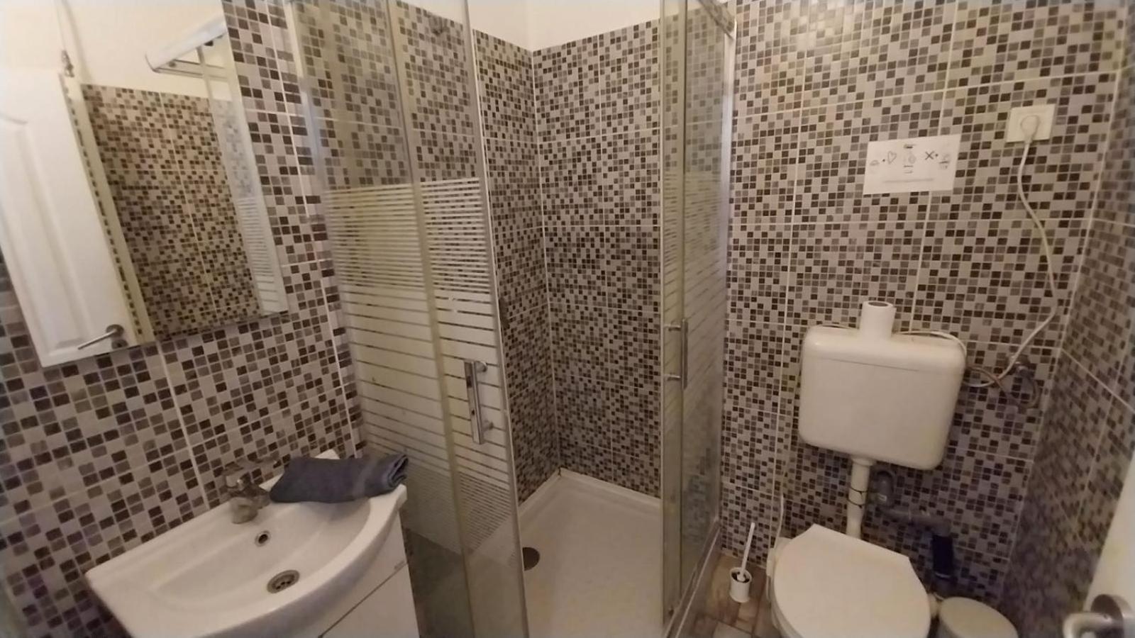 Aradi Rooms With Private Bathroom In The City Centre Budapešť Exteriér fotografie