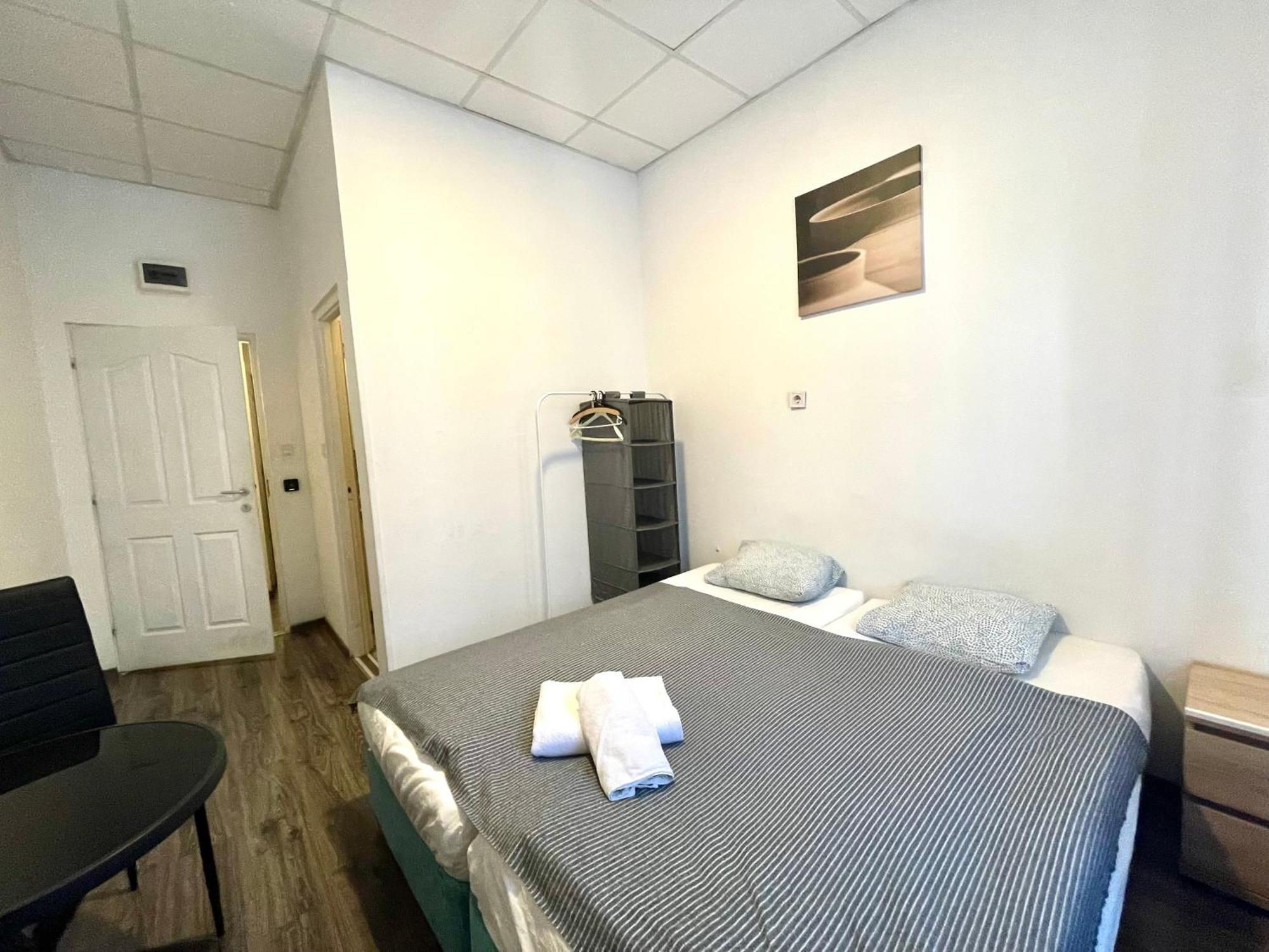 Aradi Rooms With Private Bathroom In The City Centre Budapešť Exteriér fotografie